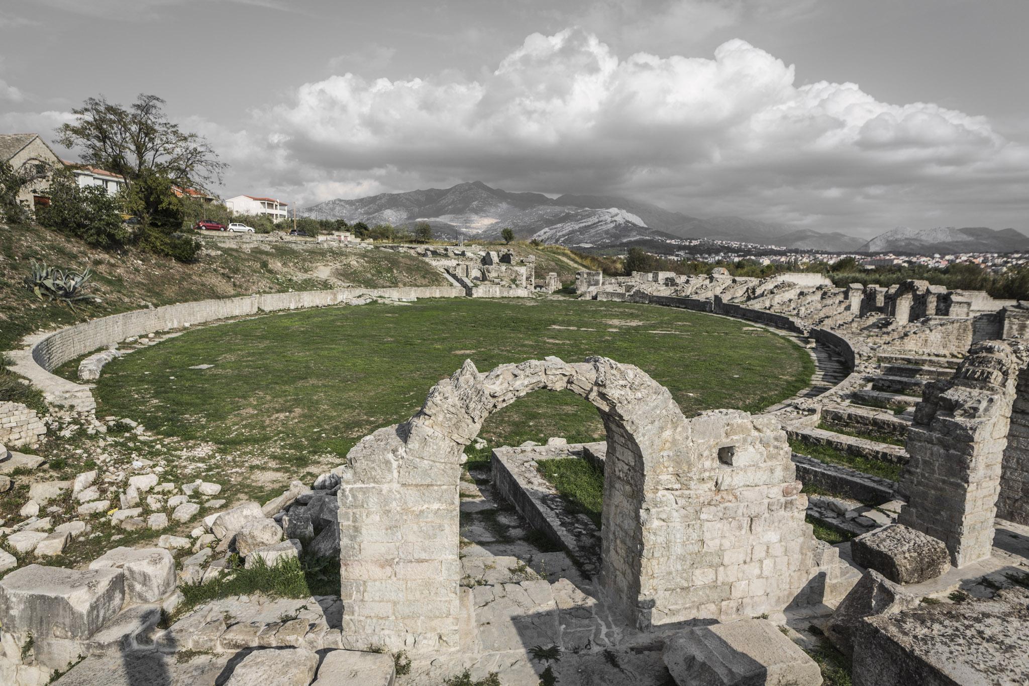 Hotel Salona Palace Εξωτερικό φωτογραφία