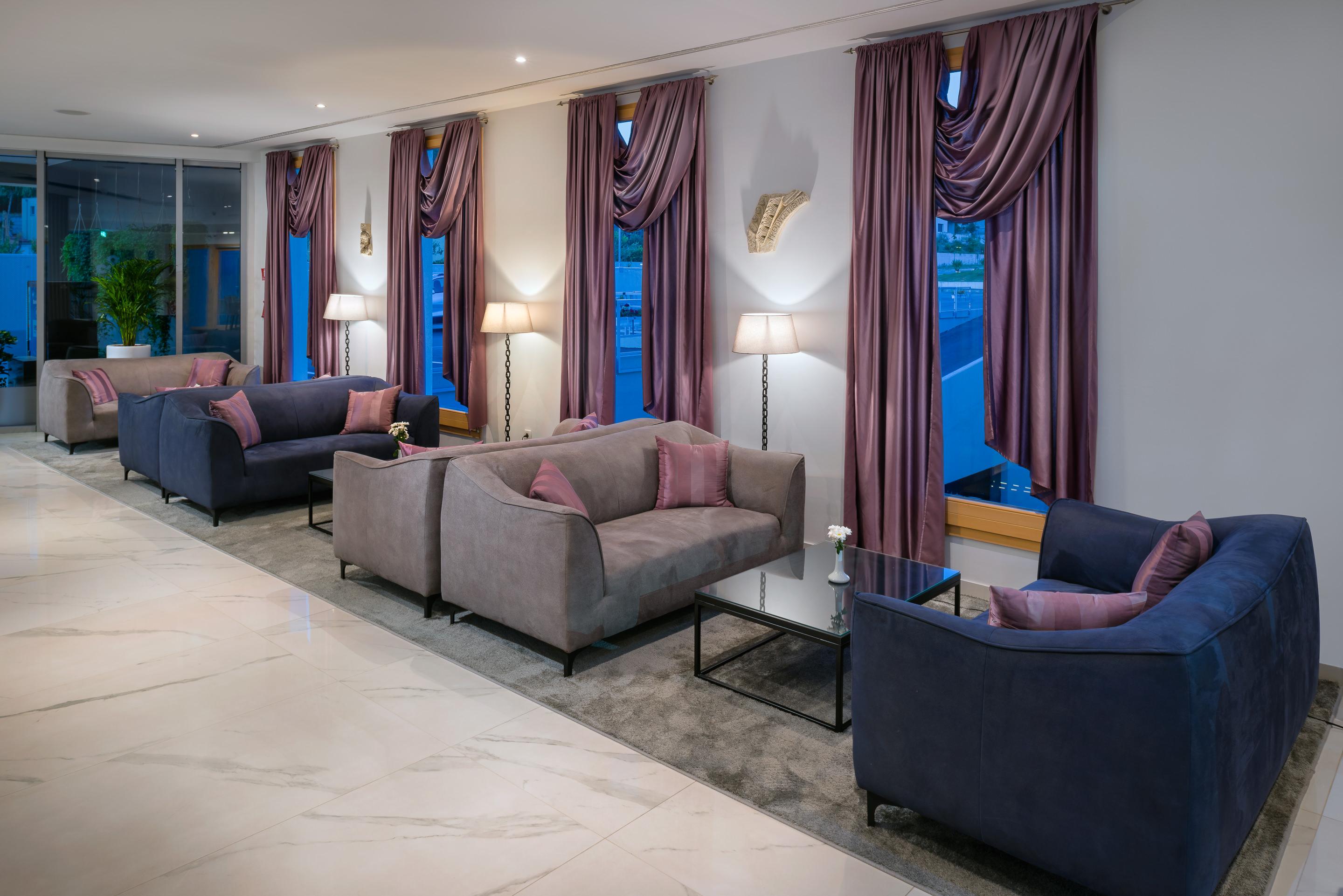 Hotel Salona Palace Εξωτερικό φωτογραφία
