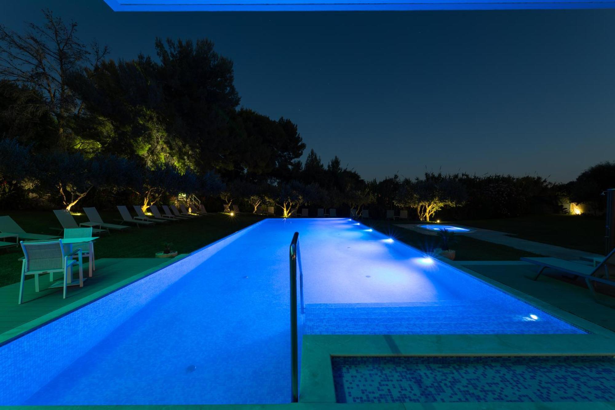 Hotel Salona Palace Εξωτερικό φωτογραφία